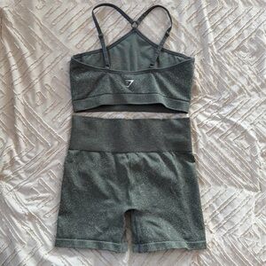 Women's Green Adapt Flec Set